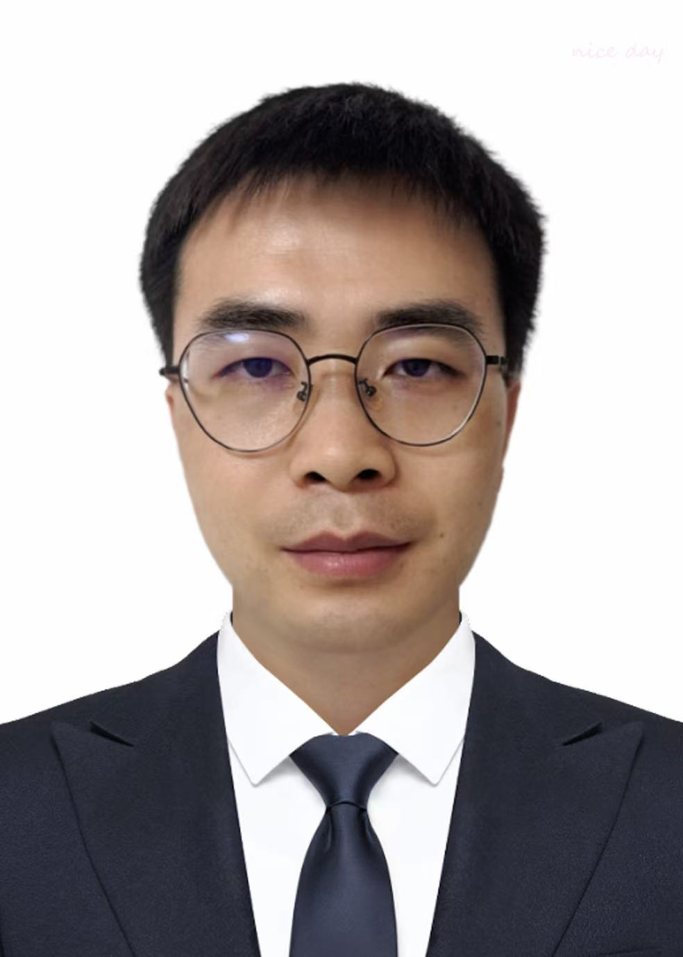 胡军.jpg