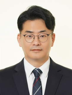 韩国人员.png